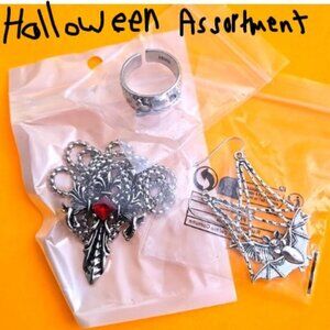 ♥️5 for $25♥️ Assortment costume jewelry - Necklace, Bat earrings, skull ring